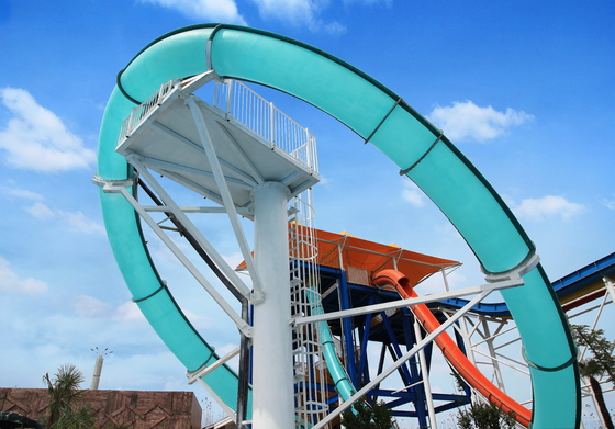 Transparante Aqua Loop op maat Glasvezel Waterglijbanen Warm galvaniseren