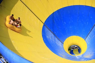 Het Materiaal van het Aquapark, de Kleurrijke Dia van het Glasvezelwater voor Reuzeaqua-Park/de aangepaste Dia van het Waterpark