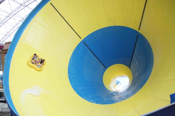 Aangepaste van het het Waterpark van de Volwassenenglasvezel de Tornadodia 14.6m Hoogte voor Waterpark