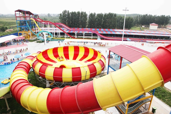 Van de het Materiaal de Ruimtekom van het themapark van de het Waterdia Bestelwagen van de het Avondmaalkrater voor 2 Personen