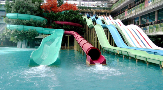 304 het de Glasvezelwater van de roestvrij staalschroef glijdt 1m Breedteoem voor Waterpark