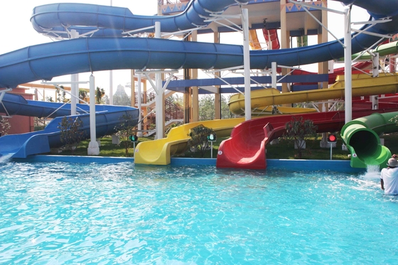 De grappige FPR-Spelen van de Waterdia verdubbelen Open en dicht Koele Waterdia's voor Waterpark
