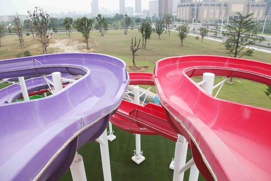 Spiraalvormige het Waterdia's van het roestvrij staalbevestigingsmiddel FRP voor Reuze Openluchtwaterpark