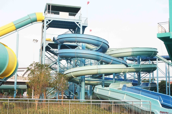Het de Douanewater van het waterpark glijdt Lokaal Reuzehotel voor Vakantie