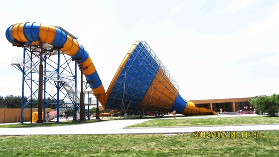 Het reuze de Glasvezelwater van het Waterpark glijdt het Gegalvaniseerde Koolstofstaal Steunen