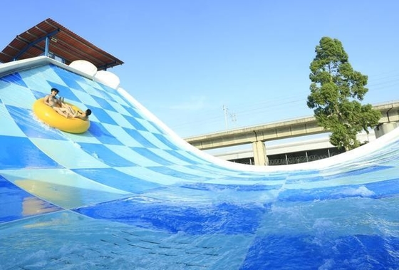 Van de de Diaglasvezel van de schommelingsgolf van het Waterdia's het Pretparkmateriaal 11m Hoogte voor Aqua-Park