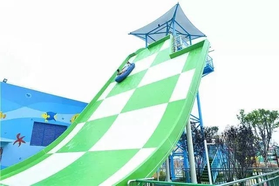 Van het het Parkmateriaal van het glasvezelwater Dia van het de Schommelings Volwassen Water de Tweepersoons Berijdende voor Aqua-Park
