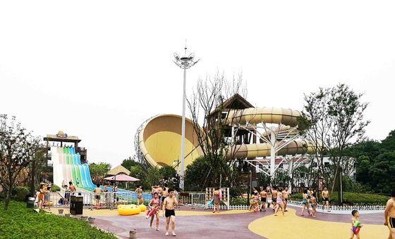 Dia van het de Familiewater van de tornadoglasvezel de Commerciële voor Waterpark, 42*70m Vloerruimte