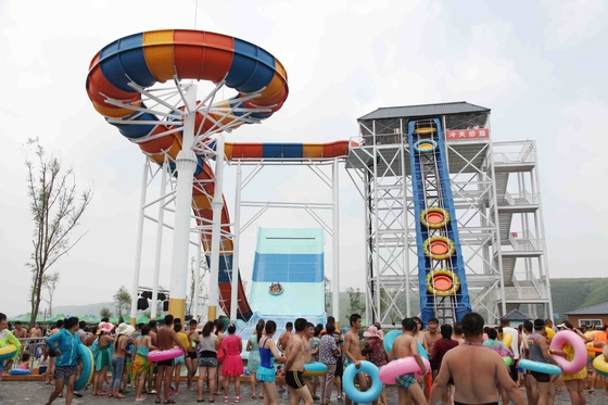 Reuzeaqua-Parkmateriaal dat Swwiming-Pool Waterslides voor Waterpark opwekt