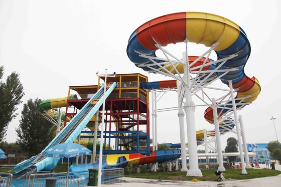 Aquatisch Speelplaatsmateriaal, de Grote Capaciteit van Waterdia's voor Familiepret in Groot Waterpark