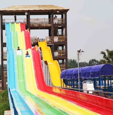 Het Water van de regenboogfrp Douane glijdt Commerciële Openlucht Rood/Geel/Groene Waterdia's