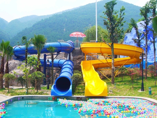 De aangepaste Spelen van het de Dia'sPretpark van het Kinderenwater met Gegalvaniseerde Staalsteun