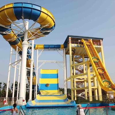 De Dia van het GaintPretpark met 13.8m hoge platform/Waterstroom 400m3/h