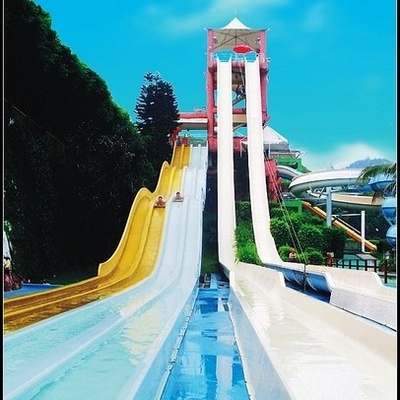 De Dia van het snelheidswater voor Volwassenen/OEM de Lange Dia's van het Glasvezelwater voor Reuzewaterpark