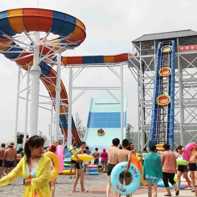De gegalvaniseerde dia's van koolstofstaalaqua voor waterparkproject, de dia van het poolwater