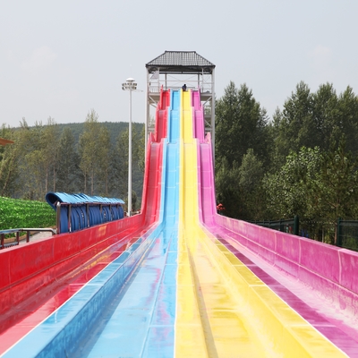 De multi van het de Douanewater van de Stegenregenboog FRP van het de Dia'sPretpark Dia van het de Glasvezelwater Grote