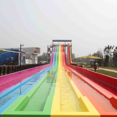 Multi van het de Douanewater van de Stegenregenboog FRP van het de Dia'sPretpark Grote het Waterdia