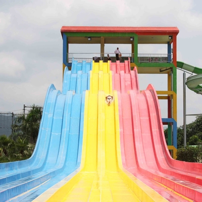 Multi van het de Douanewater van de Stegenregenboog FRP van het de Dia'sPretpark Grote het Waterdia