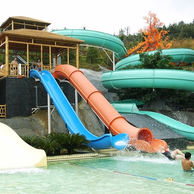 Het binnen/Openluchtdouanewater glijdt Spelen voor Jonge geitjes/Familievakantietoevlucht