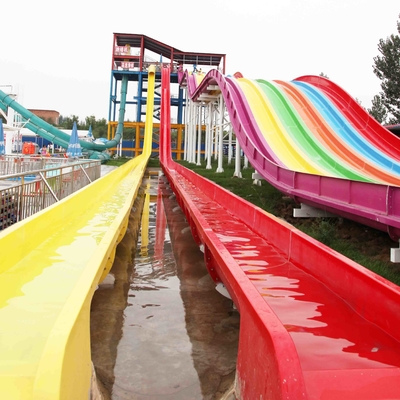 Het algemene Water van de het Puntdouane van het Waterpark glijdt Hoge snelheid met 120 Ruiters/h-Capaciteit