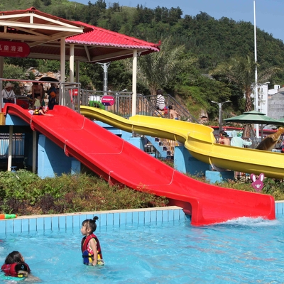 Van het Materiaaljonge geitjes van het waterpark het Waterdia's voor Kinderen worden aangepast dat