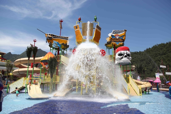 Het opwekken van het park van het familiewater in giantic waterhouse met verschillend stijlwaterslide/Glasvezelwater glijdt