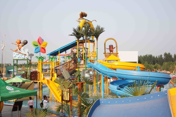 De grappige Aqua-Combinatie van het Waterdia's van de Speelplaatspret met Grootste Waterdia voor Familie