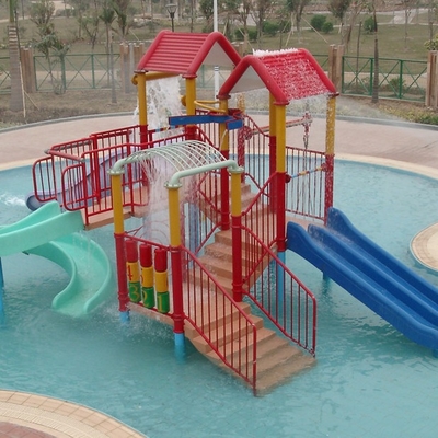 Van het ouder-kind de Postmateriaal Themaspel, de Speelplaats van het het Waterpark van Jonge geitjes voor 30 ruiters