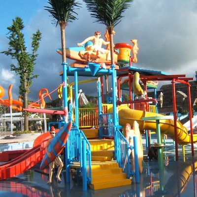 Het Materiaal van het waterpark, het Waterspeelplaats van Jonge geitjes voor 50 Ruiters 17.5 * 11 * 7m