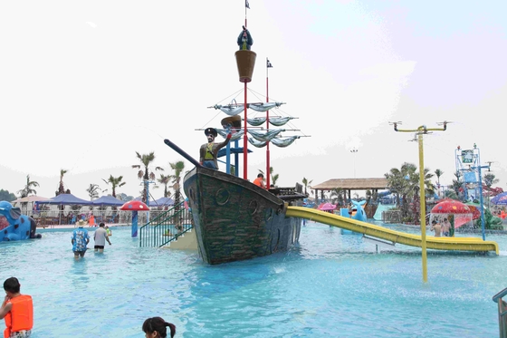 Het aangepaste Schip van de Glasvezelpiraat/Sterk Aqua-het Parkmateriaal van het Plonswater