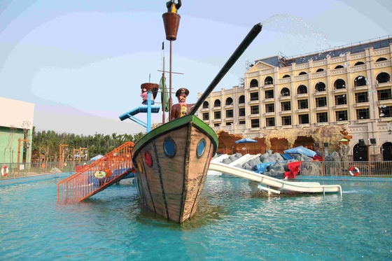 Van het het Spelwater van zeeroveraqua het Parkmateriaal/het Grote Schip van de de Glasvezelpiraat van de Vakantietoevlucht