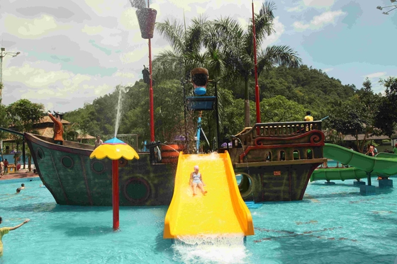 Het grote Schip van de de Glasvezelpiraat van de Vakantietoevlucht voor Parken van het Themawater, 19*13.6*9m