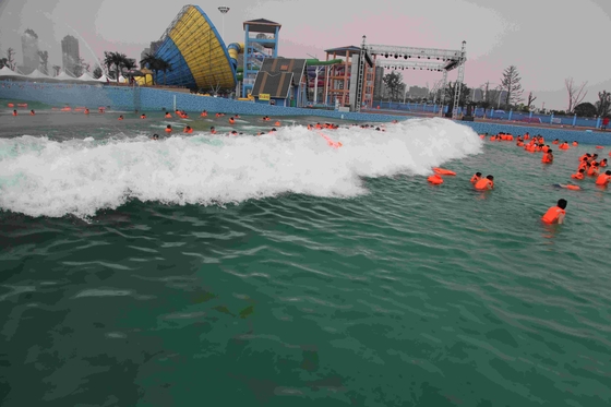Kunstmatige woning Tsunami Oceaan Watergolf Pool Park met Surfgolven Vacuüm 3 meter hoog
