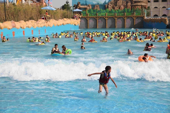 De het Waterparken van de Fashionalglasvezel met Golf voegt Populaire Koele/Waterdia samen