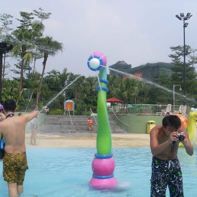 De aangepaste van het het Waterpark van de Groottenevel van de het Materiaalglasvezel Douche 2000*H2500 voor Familiespel