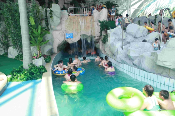 De openluchtvakantie neemt de Luie Rivier van het Waterpark, Waterpark-Materiaal voor het Park van Themaaqua zijn toevlucht