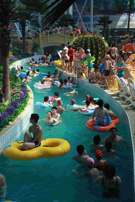 De openluchtvakantie neemt Lui het Park van het Rivierwater/van Glasvezelwaterpark Aangepast Materiaal zijn toevlucht