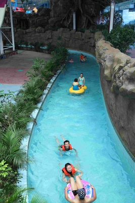 De openluchtvakantie neemt Lui het Park van het Rivierwater/van Glasvezelwaterpark Aangepast Materiaal zijn toevlucht