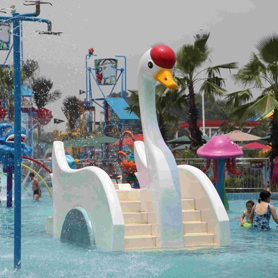 Binnen of Openlucht Witte de Pooldia van de Zwaanglasvezel, de Dia van het de Jonge geitjeswater van het WaterPretpark