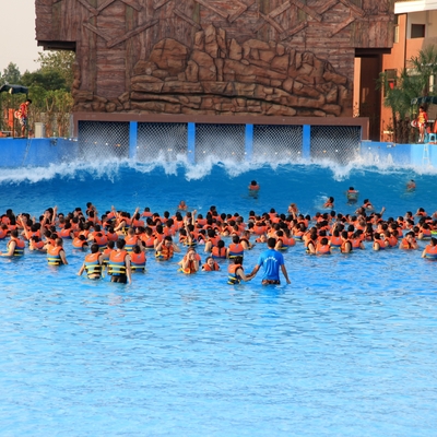 Waterfun Big Surfing Tsunami Ocean Water Wave Pool Met Waves Park Vacuum 3 meter hoog