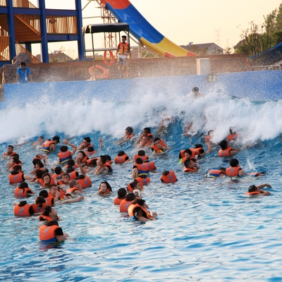 Waterfun Big Surfing Tsunami Ocean Water Wave Pool Met Waves Park Vacuum 3 meter hoog
