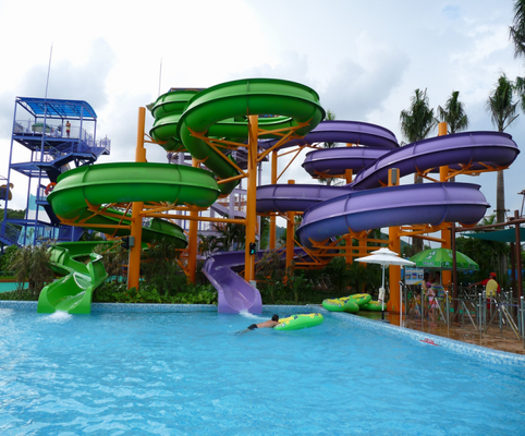 Multi-baans Aangepaste Spiraal Waterglijbaan voor Waterparken - SGS Gecontroleerde Fabrikant