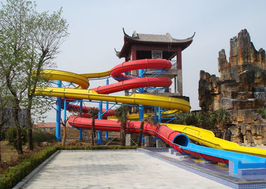 Het Waterparkmateriaal, Glasvezel Open/Dichte Spiraalvormige Dia, Douanewater glijdt 11m Hoogte